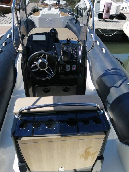 CAPELLI TEMPEST 700 Sport Carbone Luxe