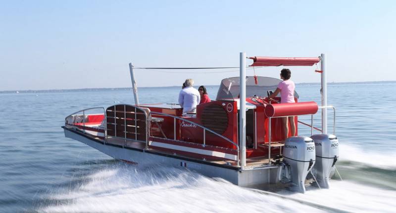 Location bateau de type Beach R 8 avec skipper pour journée en famille sur le Bassin d'Arcachon